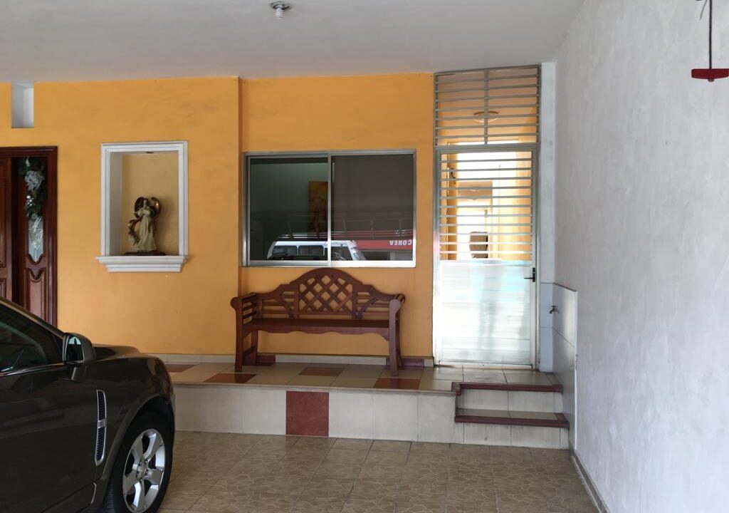 23b03e27-1192-454c-b394-fdc470f6fb81